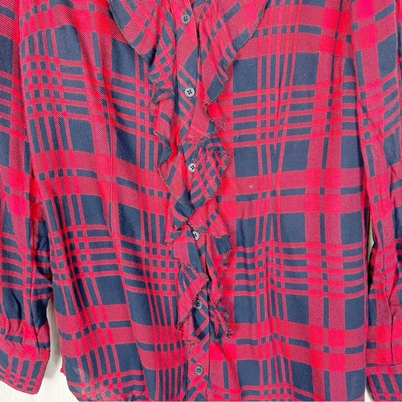 Cabi | Lodge Ruffle Red & Black Plaid Button Down Shirt Size XS - Picture 11 of 14